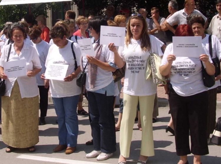 Protesti protiv glavnog tužioca