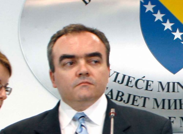 Kristou: FBiH treba da reže socijalna davanja