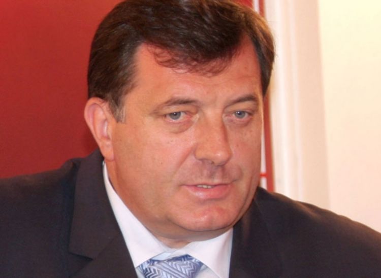 Dodik: Vlasti RS će zaštititi žrtve reketa