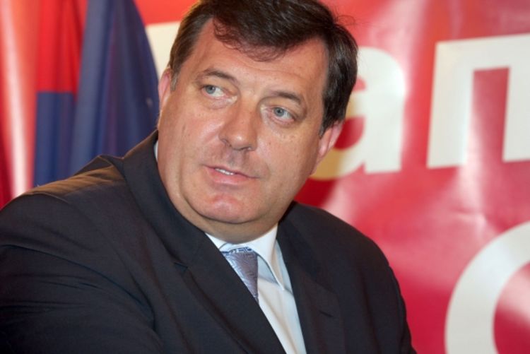 Dodik: SDP-u smeta borba za RS