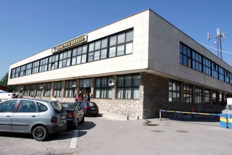 Nije poznato koliko je novca ukradeno