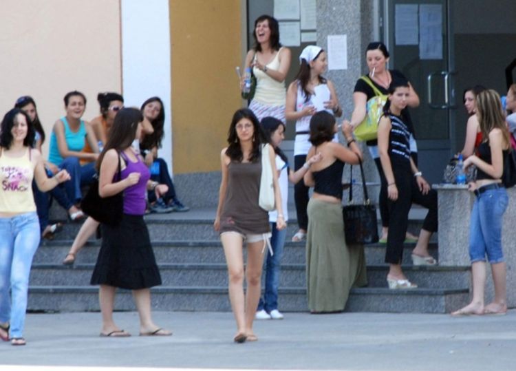 Zabranjen ulaz u šortsevima i papučama