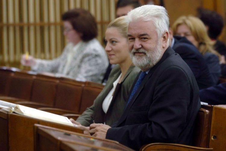 Danas izbor vlade