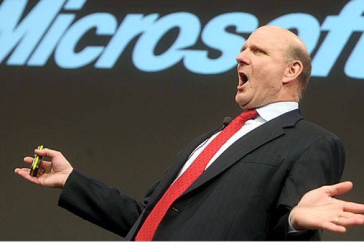 Microsoft za lov čeka novu upravu Yahooa