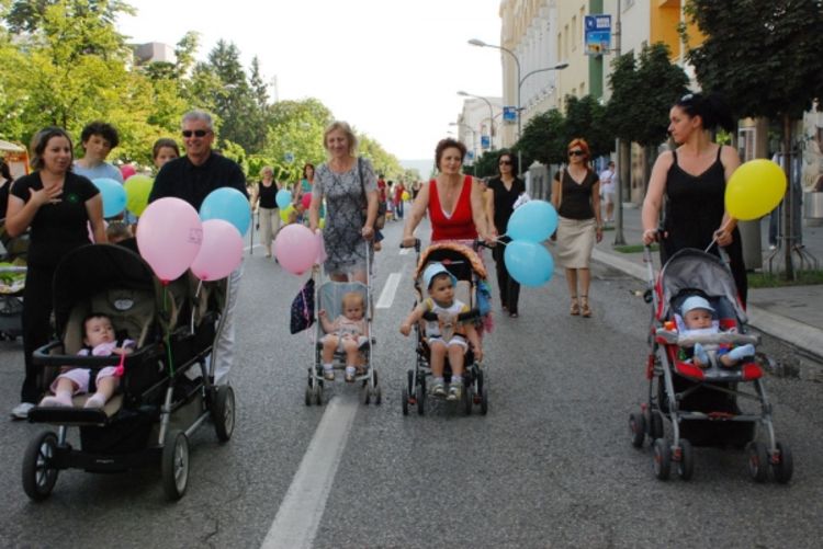 Rađati treće i četvrto dijete