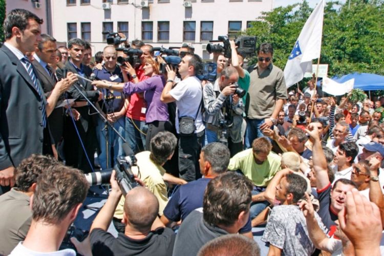 Uzeto 2,8 miliona od radnika firmi u stečaju