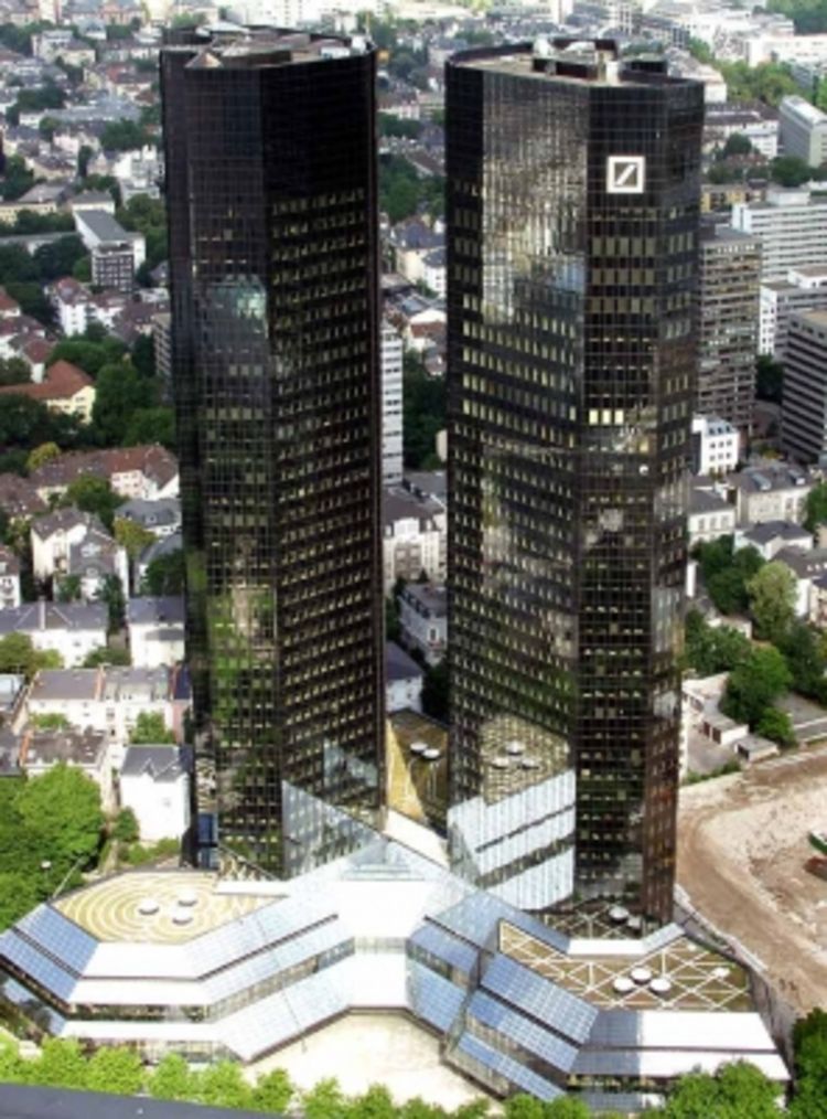 Deutsche Bank otkazala kredit za filmove