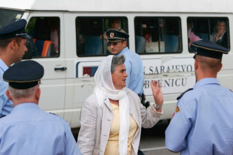 Srebreničke majke u petak odlučuju o novom skupu