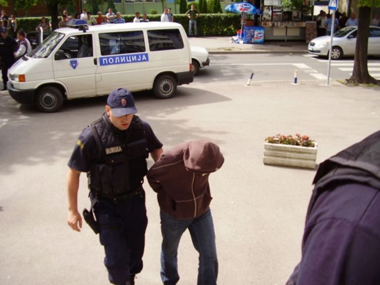 Optuženi majka, sin i snaha