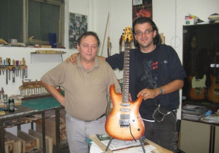 Kreator prve bosanske električne gitare