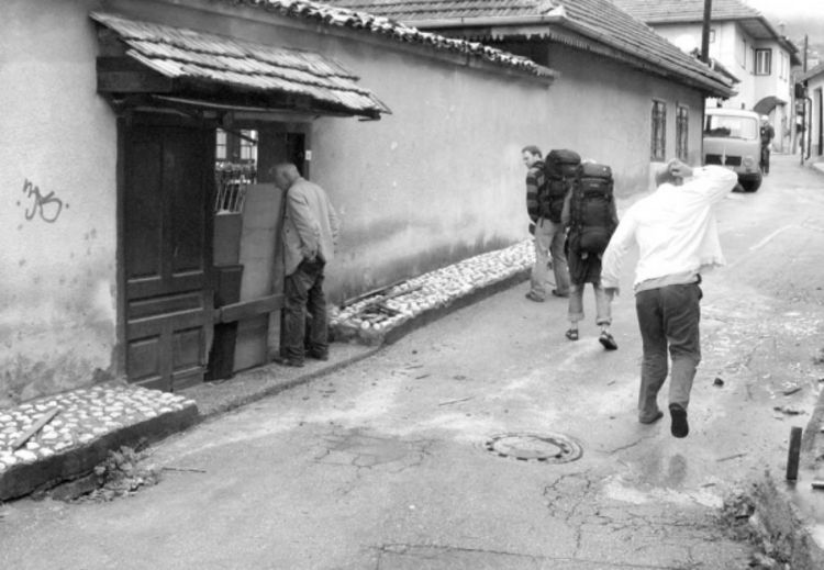 Eksplozija u dvorištu inspektorkine kuće