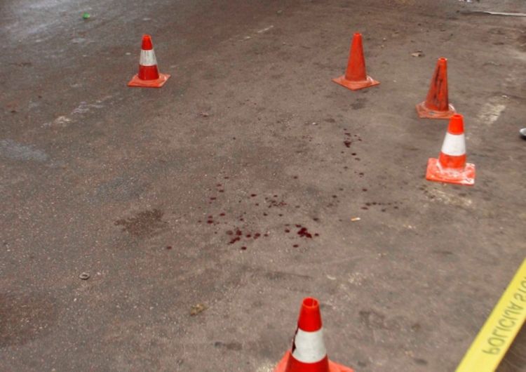 Izboden dok je branio invalida
