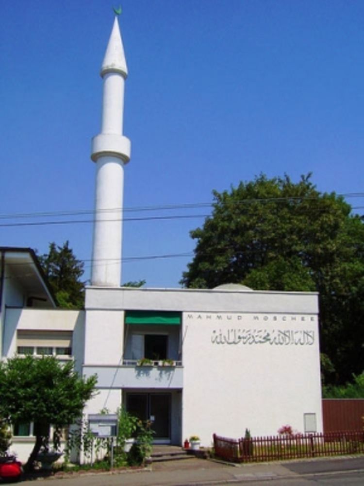 Referendum o minaretima