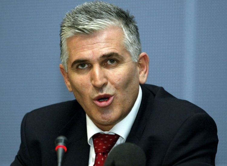 Redžepi prijeti UNMIK-u