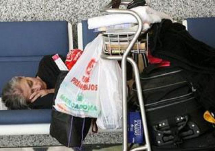 Deset godina živi na aerodromu