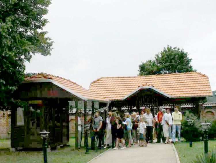 Krštenje desetoro djece iz višečlanih porodica 