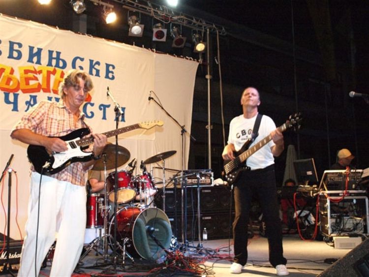 Leb i sol tri decenije džez, etno i rok muzike 