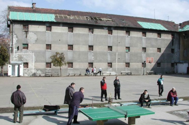 Golubovi drogu unosili u zatvor