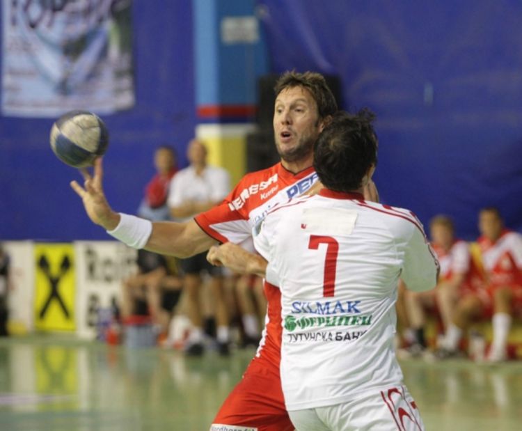 Ademar slavio u derbiju