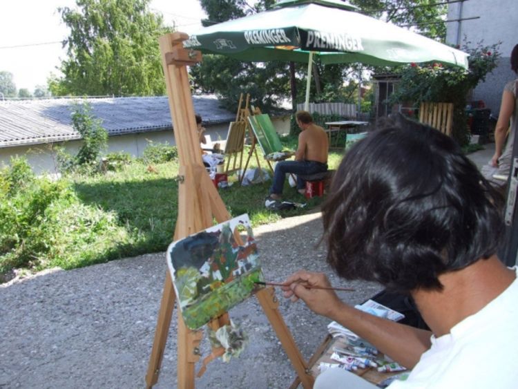 Mladi učili od iskusnijih slikara
