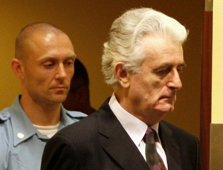 Karadžić tražio obustavu postupka