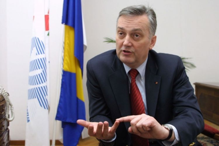 Lagumdžija čeka odluku Suda u Vašingtonu
