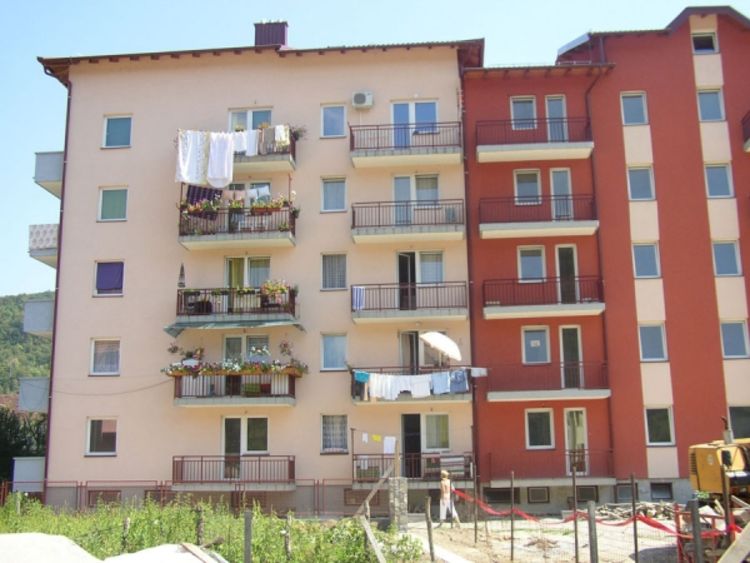 Ne mogu da uknjiže pravo vlasništva nad stanovima