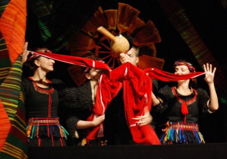 Magija folklora kroz igru