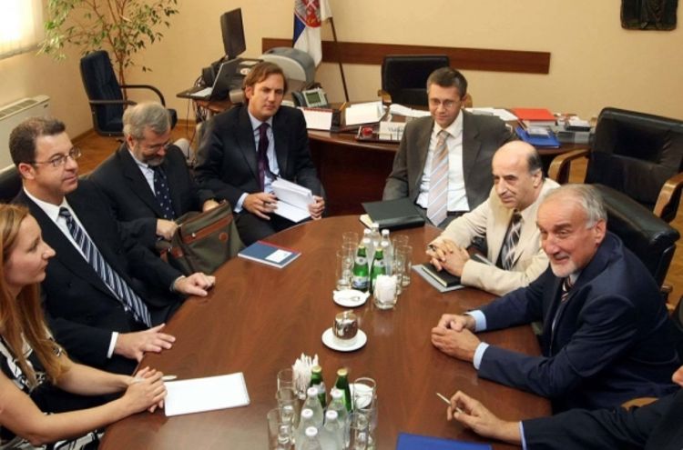 Serž Bramerc: Hapšenje Mladića i Hadžića ključni cilj