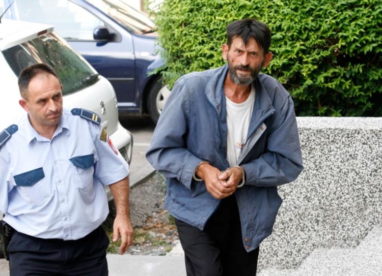 Bombašu određen jednomjesečni pritvor