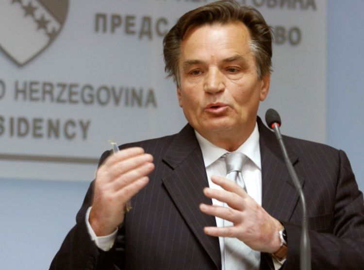 Silajdžić zahtijeva da RS prekine spoljnopolitičke aktivnosti 