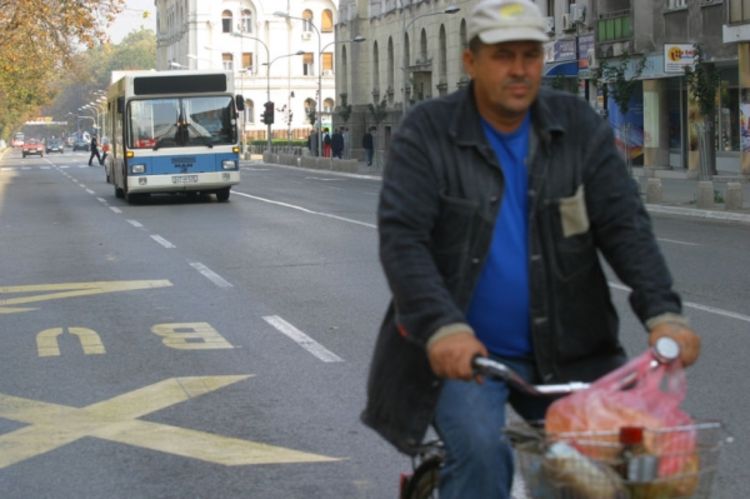 Cijenu autobuske karte prepravljaju olovkom