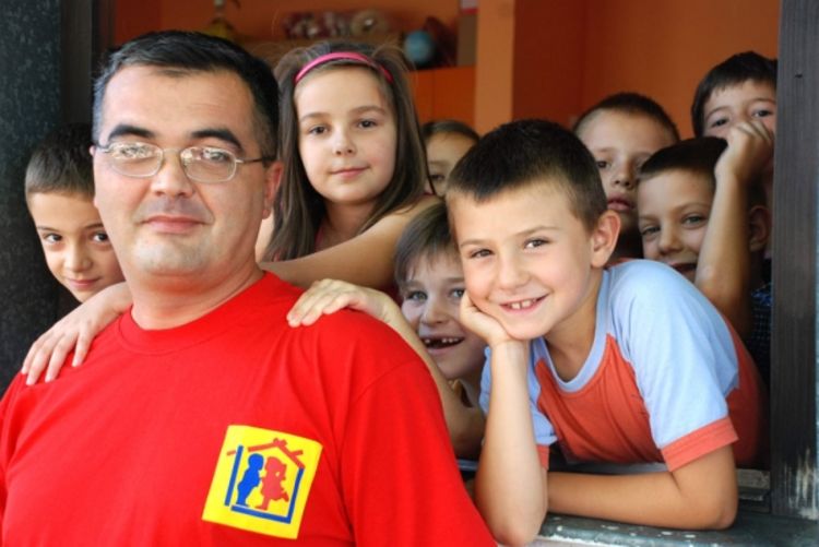 Od šminkanja baka do izrade bidermajera