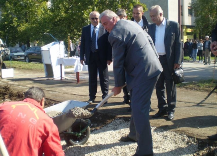 Kamen temeljac za fakultetski centar
