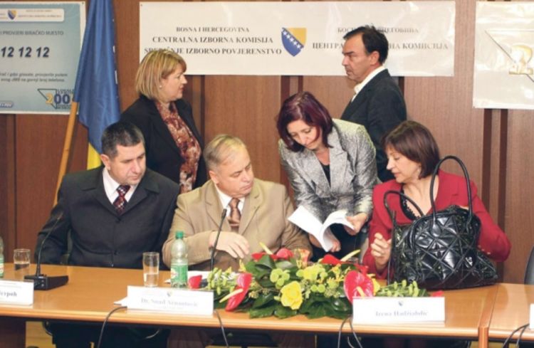 Najviše načelnika SNSD-u i SDA