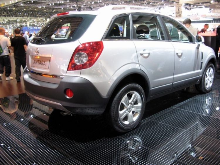 Opel zatvorio dvije fabrike