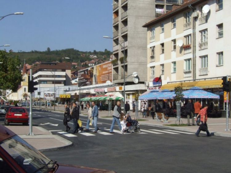 Glavna ulica ponovo otvorena za saobraćaj