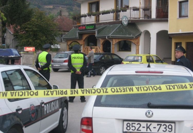Ranjen zbog konobarice