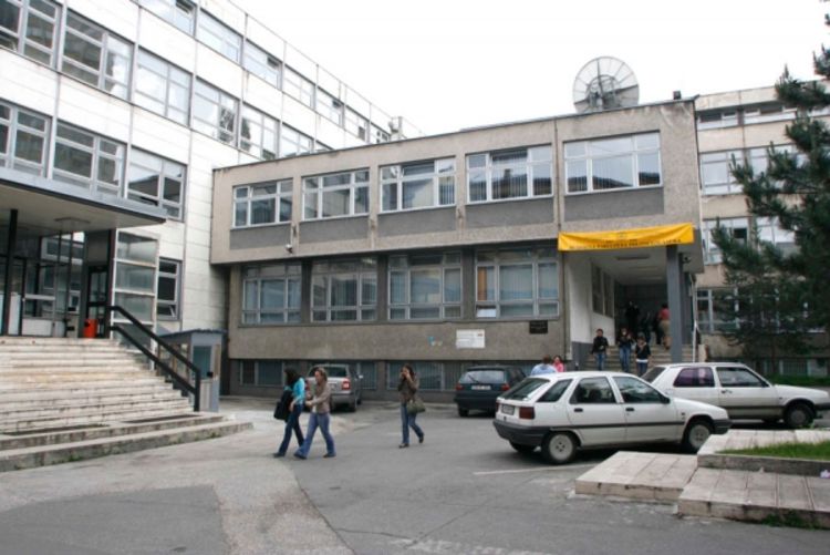 Funkcionerima dupli dodatak