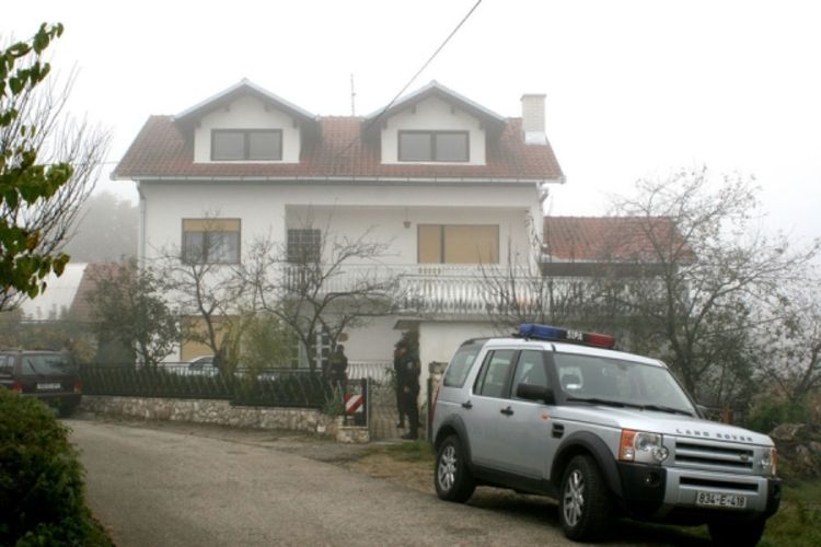 Uhapšeni zbog Korićanskih stijena