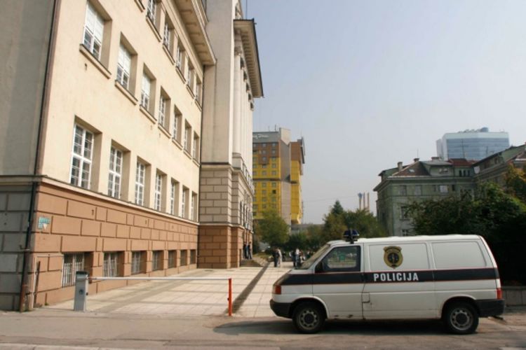 Uzbuna u školama