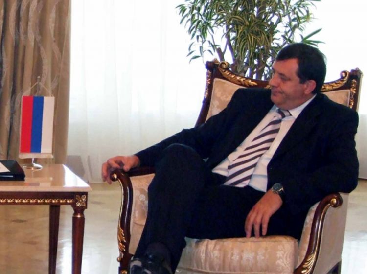 Dodik: Foskuler od početka navija za Bošnjake