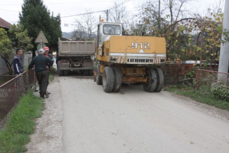 Radovi zaustavili autobuse