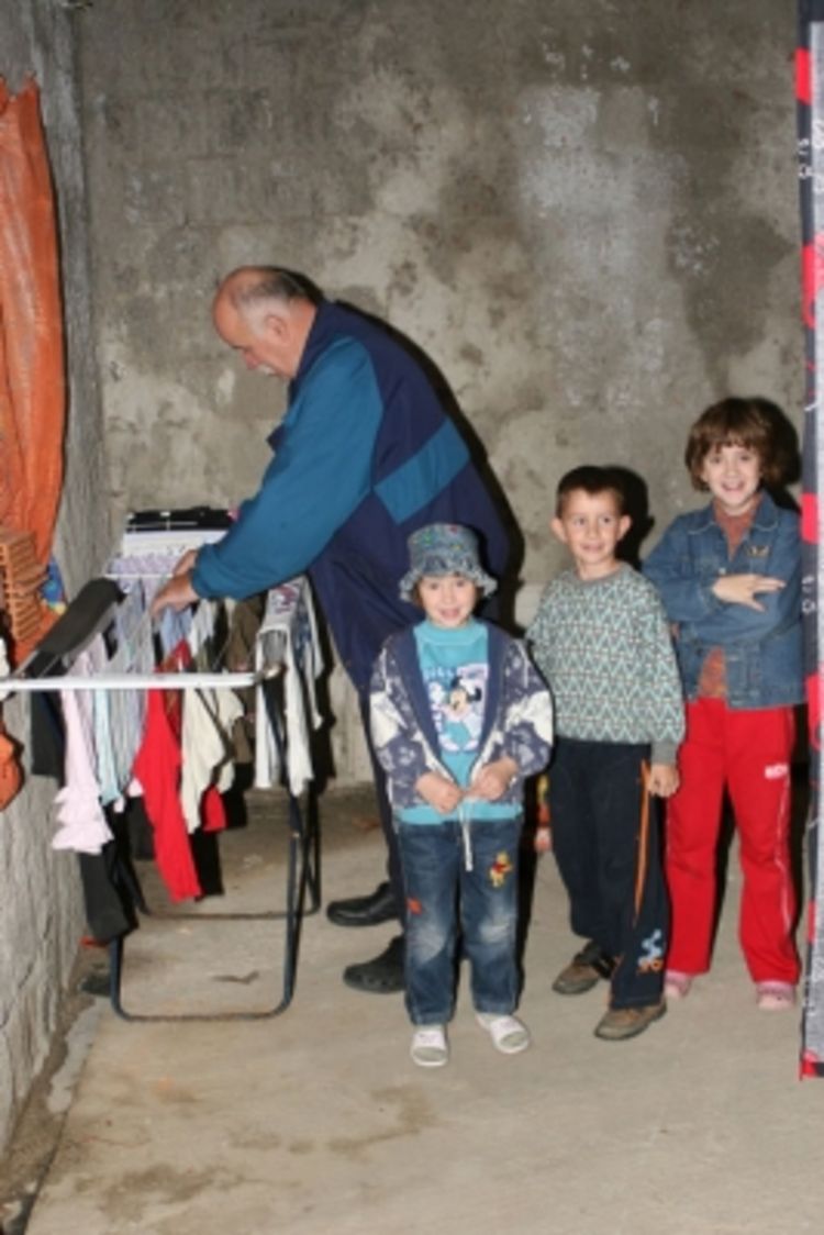 Strahuje da mu se kuća ne uruši