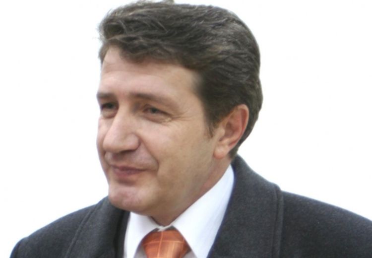 Studentima omogućiti usluge koje su platili