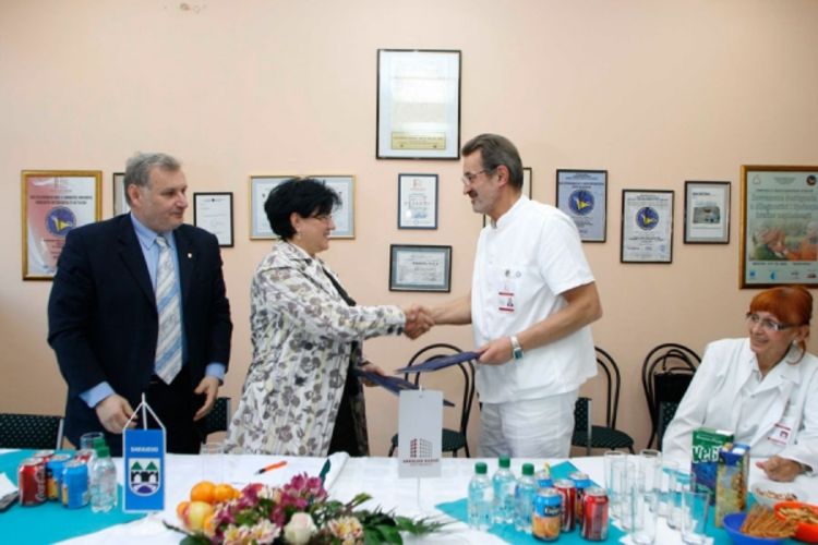 Aparat za sigurniji porod u vodi