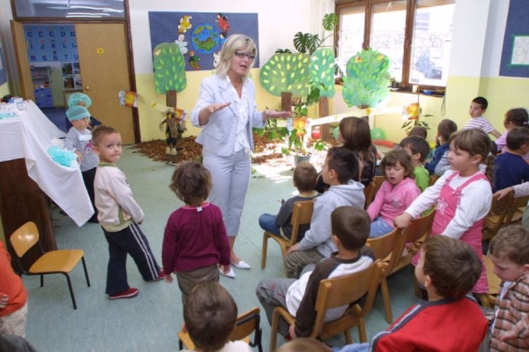 Vaspitači zahtijevaju veća primanja