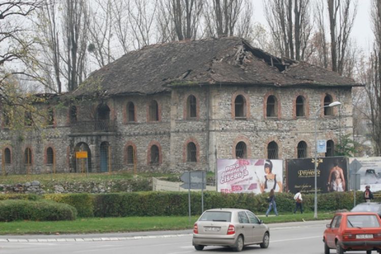 Urušen još jedan dio zida Kastela