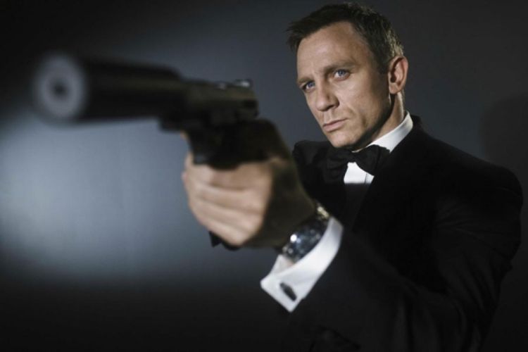 Recenzija: Bond koji je postao Born