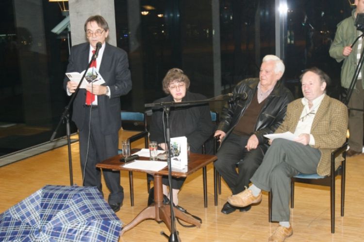 Poezija kao novi smisaoni zalet